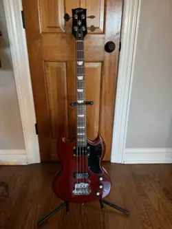 GIBSON SG BASS 2015 CHERRY RED