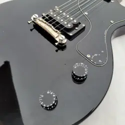 BLACK ELECTRIC WOOD