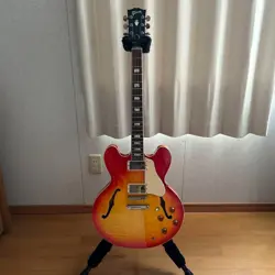 GIBSON ES-335 FIGURED SEMI-HOLLOW ELECTRIC GUITAR USED FROM JAPAN