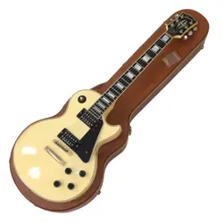 WHITE 1998 NO250524