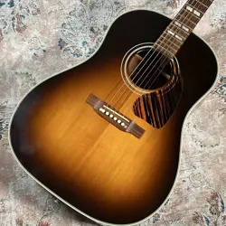 2005 ACOUSTIC GUIAR