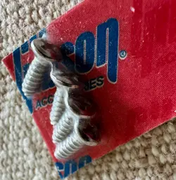 PLATE SCREWS GENUINE