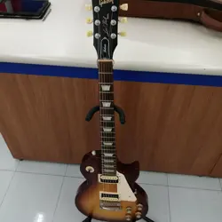 TRIBUTE SATIN 2019