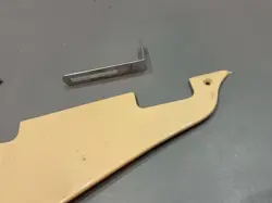DELUXE PICKGUARD