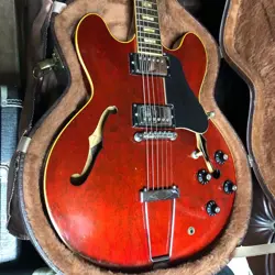 ES-335TD RED WITH