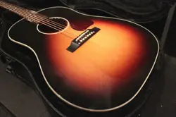 GIBSON J-45 STANDARD RED SPRUCE TRI BURST LIMITED MODEL 2023