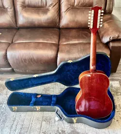 12-STRING ACOUSTIC