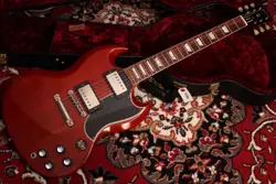 GIBSON CUSTOM SHOP HISTORIC COLLECTION 1961 SG STANDARD REISSUE CHERRY USA 2002