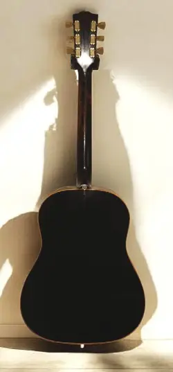J-160 VINTAGE GUITAR