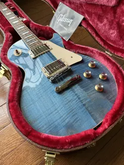 FIGURED OCEAN BLUE
