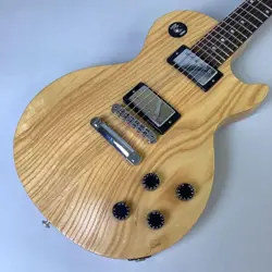 IN WOODGRAIN