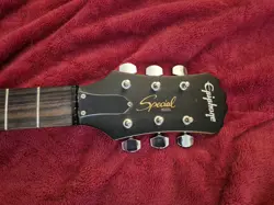 GIBSON EPIPHONE GUITAR