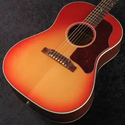 GIBSON 1960S B-25 WITH L.R.BAGGS LYRIC