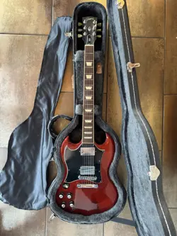 GIBSON SG STANDARD LEFT-HANDED 6 STRING ELECTRIC GUITAR LEFTY, HERITAGE CHERRY