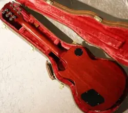 GIBSON DARK FINGERBOARD