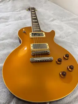 CLASSIC W/ GIBSON