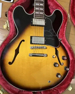GIBSON ES-345 VINTAGE BURST ELECTRIC GUITAR W/HARD CASE USED SHIPPING FROM JAPAN