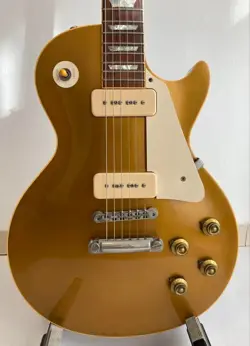 GIBSON HISTORIC COLLECTION LES PAUL GOLDTOP VOS W/ CASE FROM JAPAN