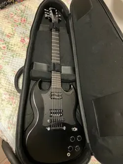 II CUSTOM BLACK