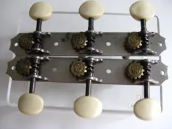 40'S GIBSON J-45