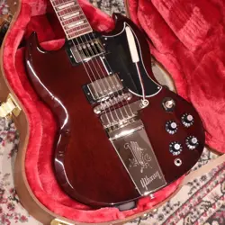 GIBSON EXCLUSIVE MODEL SG STANDARD '61 W/MAESTRO VIBROLA T-TYPE #GG4TQ