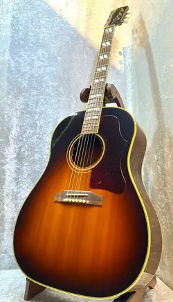 GIBSON CUSTOM SHOP GIBSON CUSTOM SHOP 50S SOUTHERN JUMBO USED ACOUSTIC GUITAR