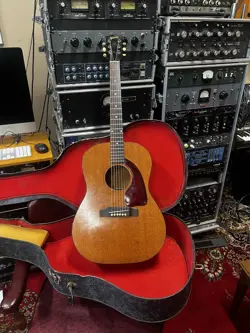 GIBSON LG-0 ACOUSTIC GUITAR 1964