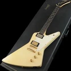 WHITE 1983 SAFE
