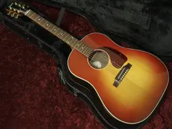 GIBSON J-45 STANDARD   BURST