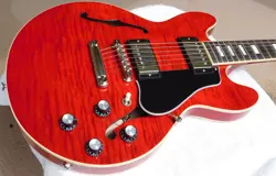 GIBSON ES-339 FIGURED SEMI-HOLLOWBODY ELECTRIC GUITAR CHERRY 2022