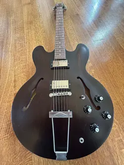 GIBSON MEMPHIS ES-330 2018 - SATIN WALNUT