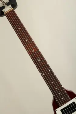 CHERRY 1996 USED