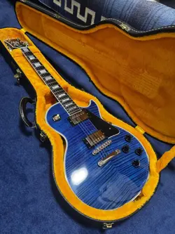 GIBSON CUSTOM SHOP LES PAUL HAND SELECTED TOP TRANSLUCENT BLUE GLOSS
