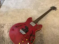 GIBSON BASS GUITAR MODEL EB-2
