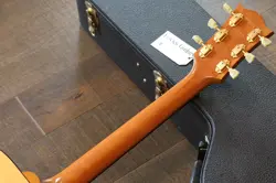 ACOUSTIC/ ELECTRIC JUMBO