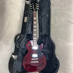 CLASSIC MODEL FROM