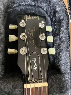 GUITAR CLASSIC MODEL