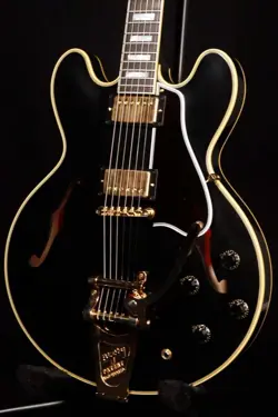 GIBSON CUSTOM SHOP LIMITED RUN 1959 ES-355 W/BIGSBY VOS EBONY S/N A940556 SAFE D