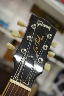 GIBSON LES PAUL STANDARD 2007 ELECTRIC GUTIAR [AUTH]