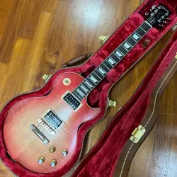 GIBSON STANDARD ELECTRIC GUITAR CANADIAN MADE WITH TKL HARD CASE NEW