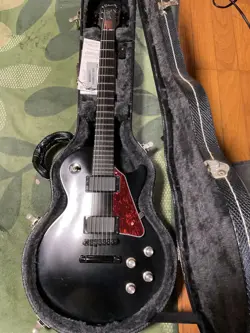 MINOR HEADSTOCK CRACK