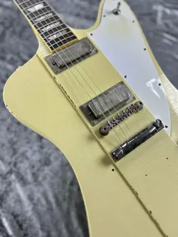 AGED POLARIS WHITE