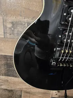 TRIPLE HUMBUCKER
