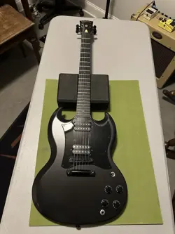 2021 GIBSON SG RAVEN TRIBUTE