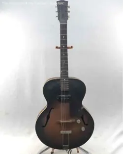 RIGHT-HANDED MUSICAL INSTRUMENT