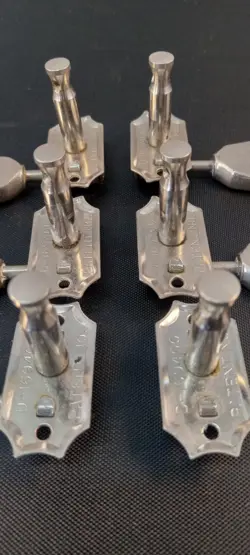 GIBSON DELUXE