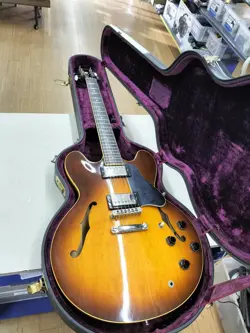 ES-335 SEMI-ACOUSTIC
