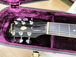 ES-335 SEMI-ACOUSTIC