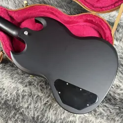 BURST ELECTRIC BASS
