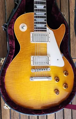GIBSON R8 LES PAUL FLAME TOP GUITAR